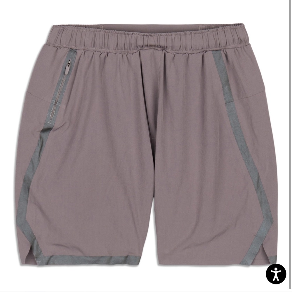 Lululemon Surge Shorts 6” Lined 9” Running Gym
Large  Lined Shorts graphite gray